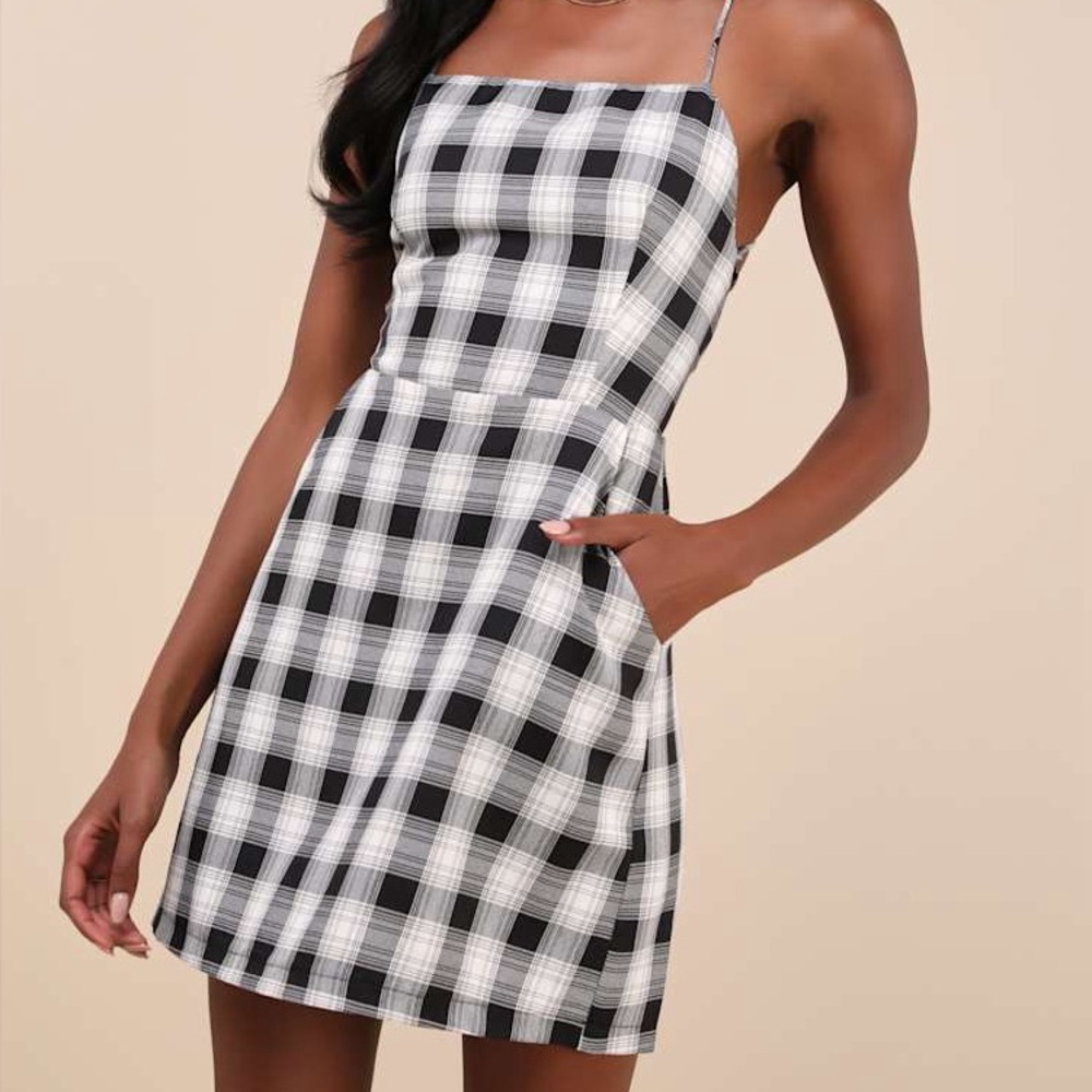 Lulu's Black and White Midi Sundress with Spaghetti Straps